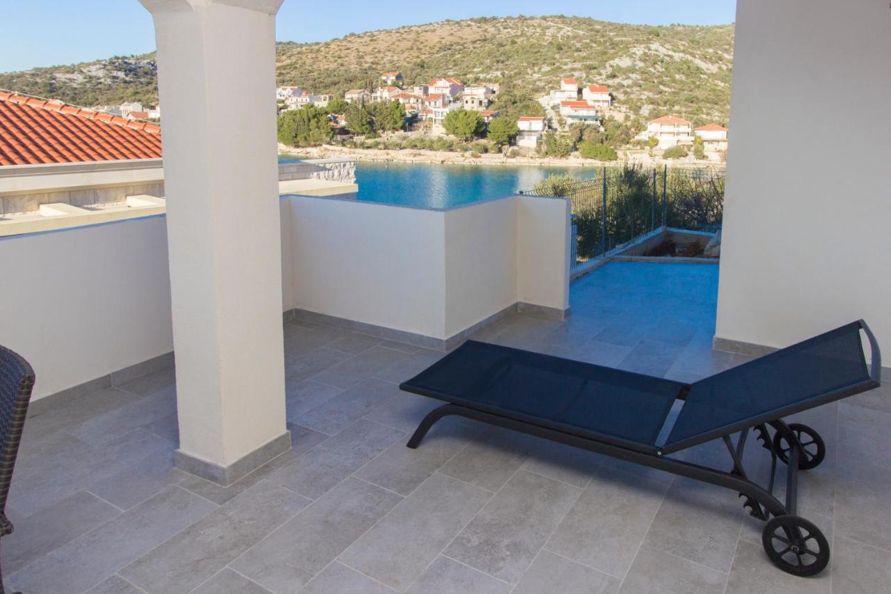 Apartmani Malis Ražanj Exterior foto